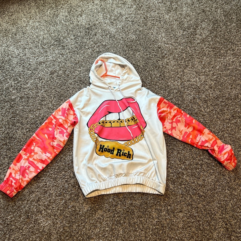 White “Hood Rich” Hoodie With Pink Camouflage